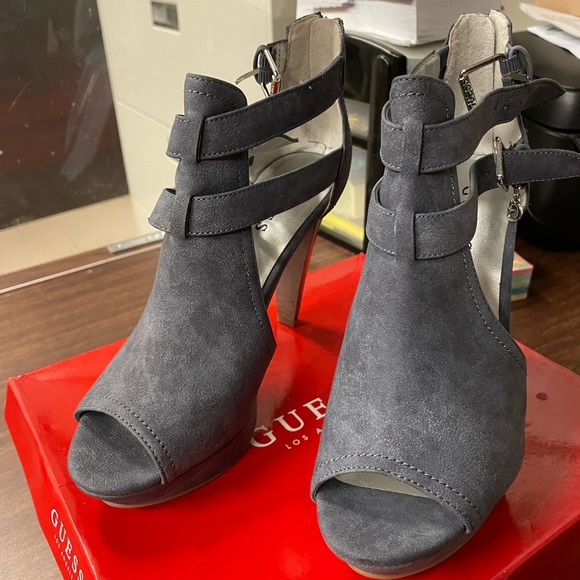 Guess sandals - Picture 6 of 7